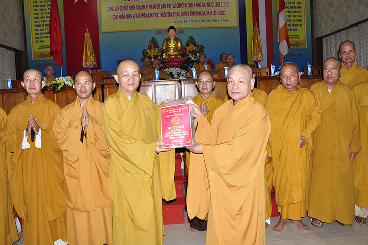 Long An: Hội Nghị Tổng Kết Phật Sự 2017 & Chuẩn Y Nhân Sự Nhân Sự – Nhiệm Kỳ IX ( 2017 – 2022)